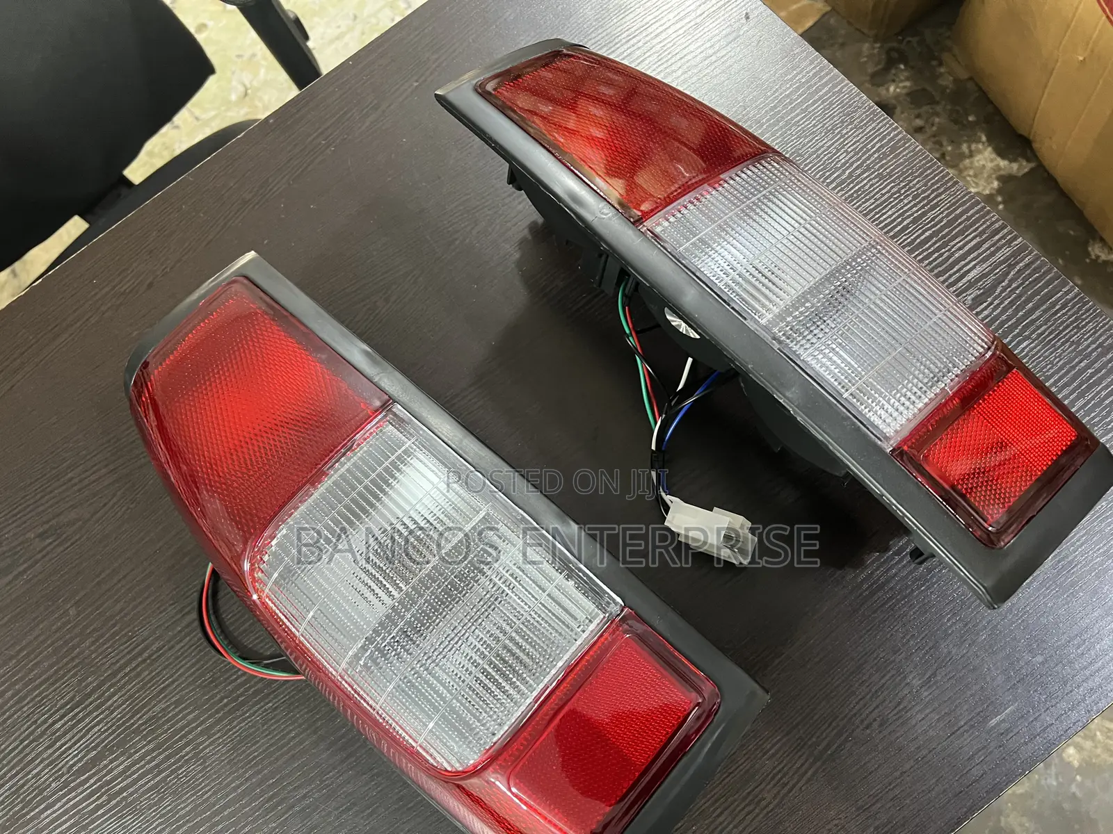 Nissan Hardbody Tail Light
