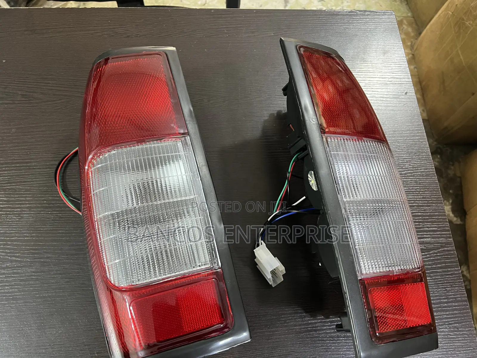 Nissan Hardbody Tail Light