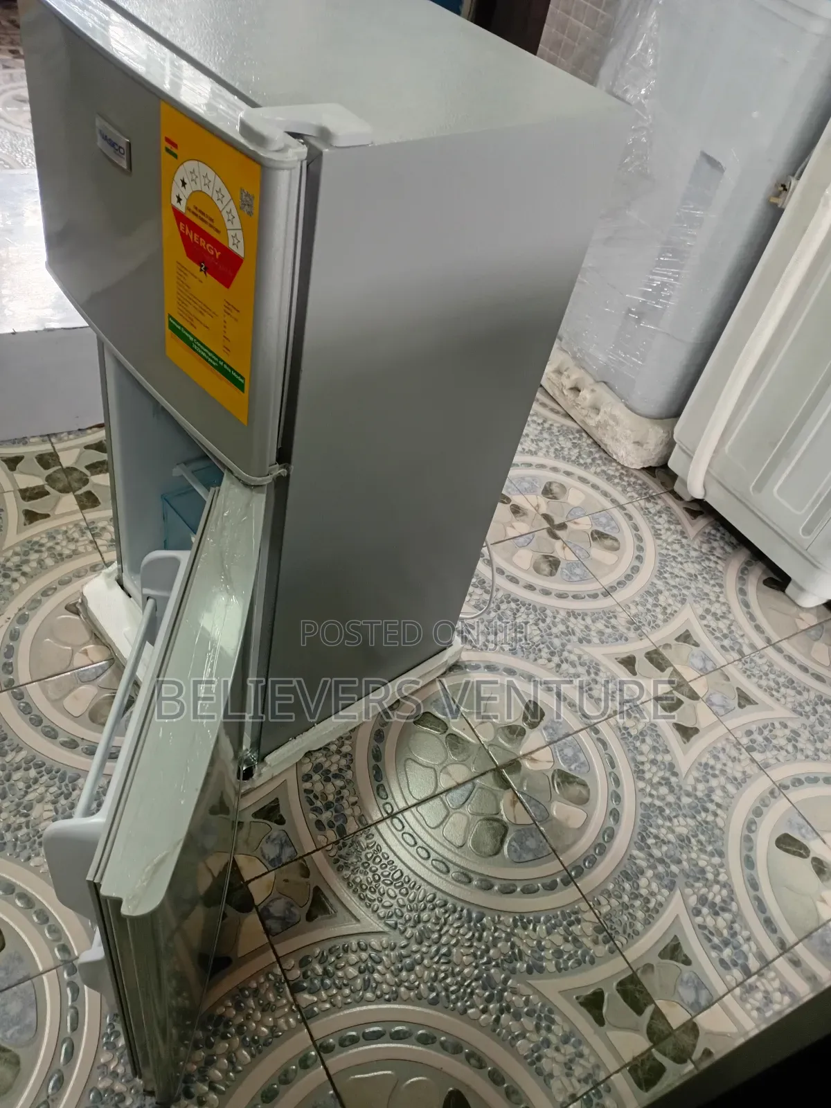 Nasf2-11 Nasco Top Freezer 75l Fridge Nasco