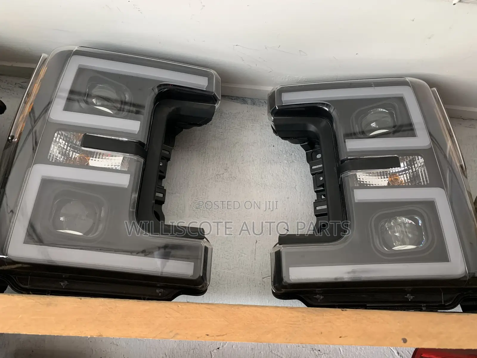 Ford F250 2017-2020 Headlights Pair