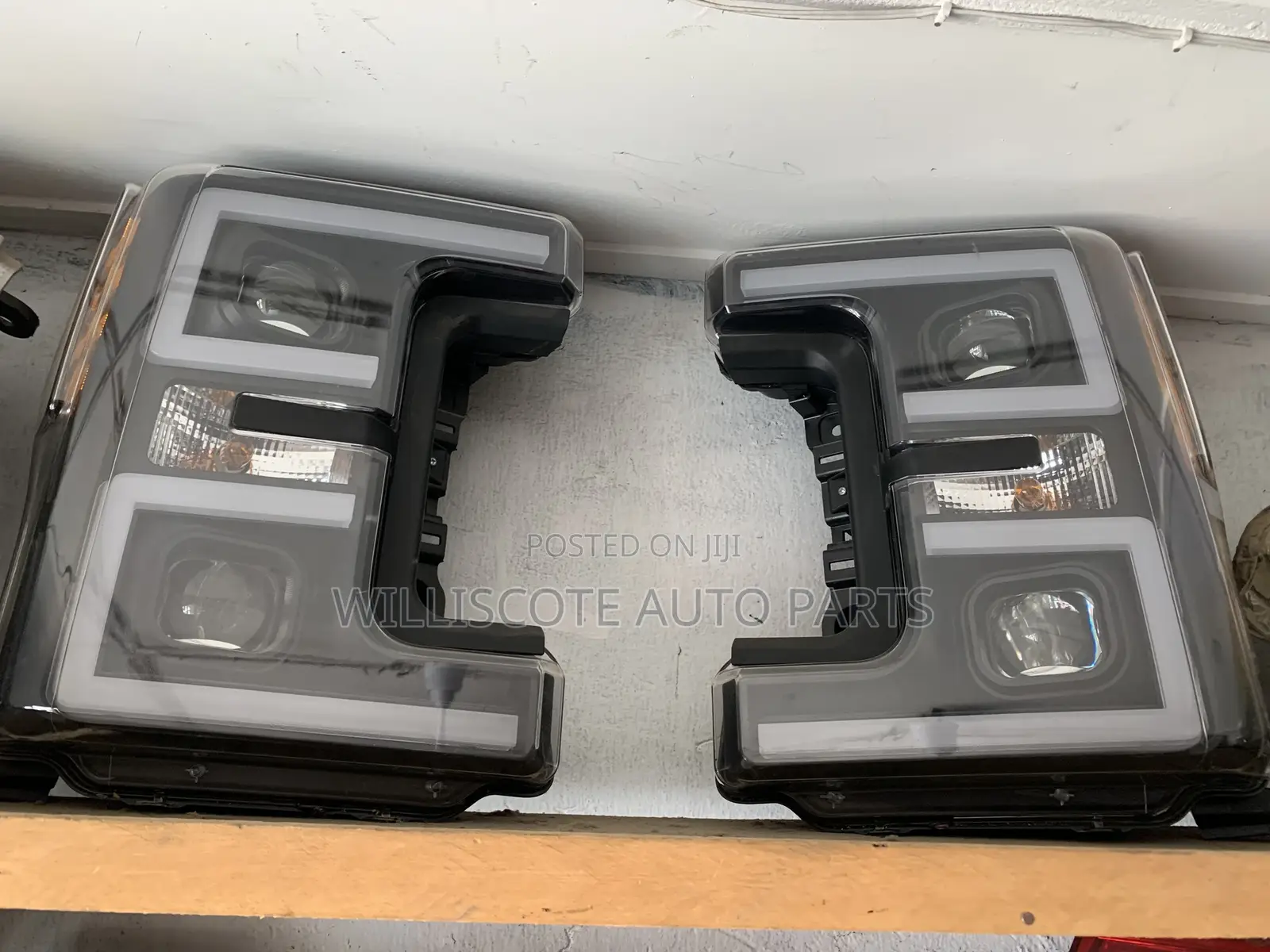 Ford F250 2017-2020 Headlights Pair