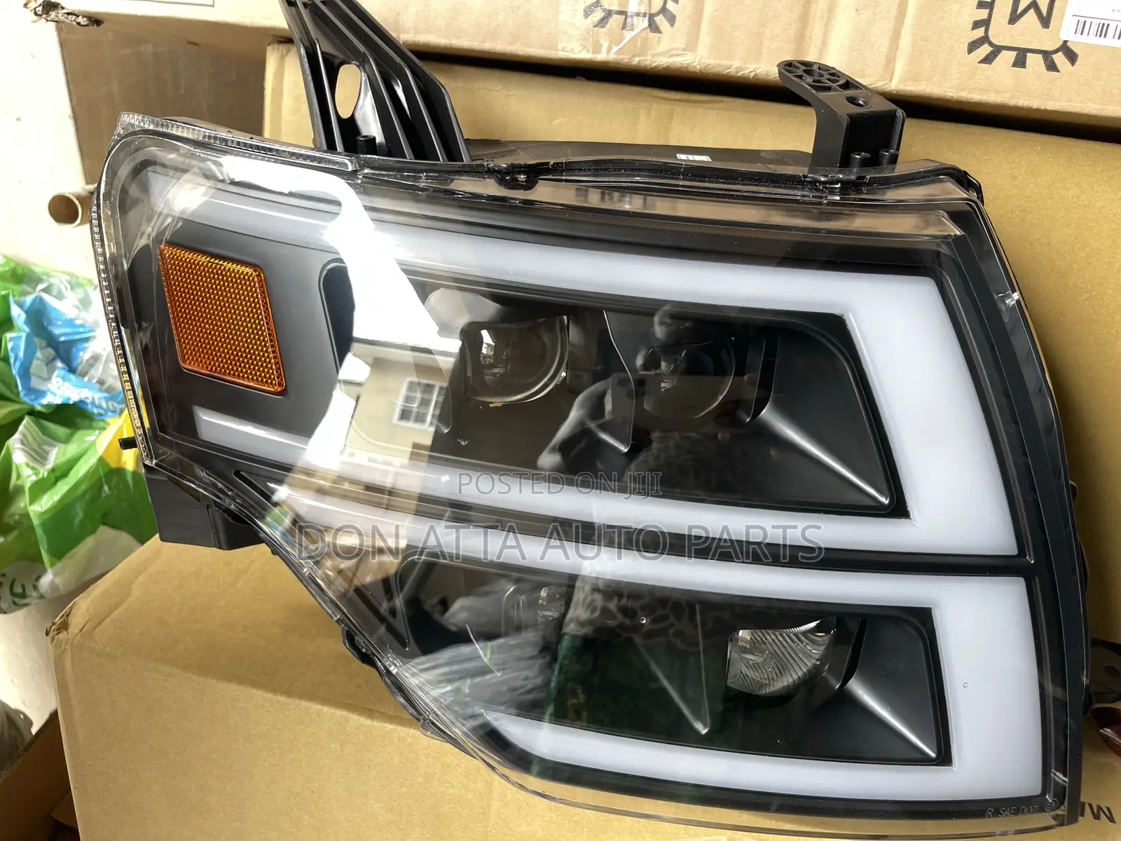 Mitsubishi Pajero 2008-2020 Spec Head Light