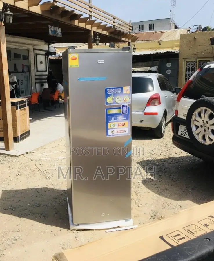 Well Design Nasco 242l Upright Standing Freezer.