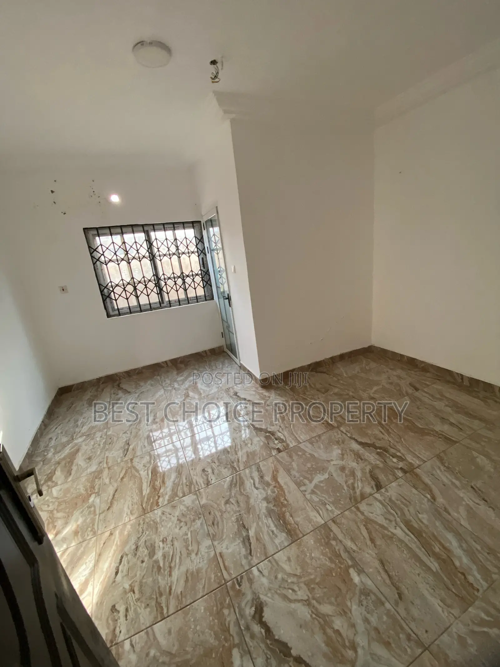 1bdrm Apartment in Lakeside Estate for rent