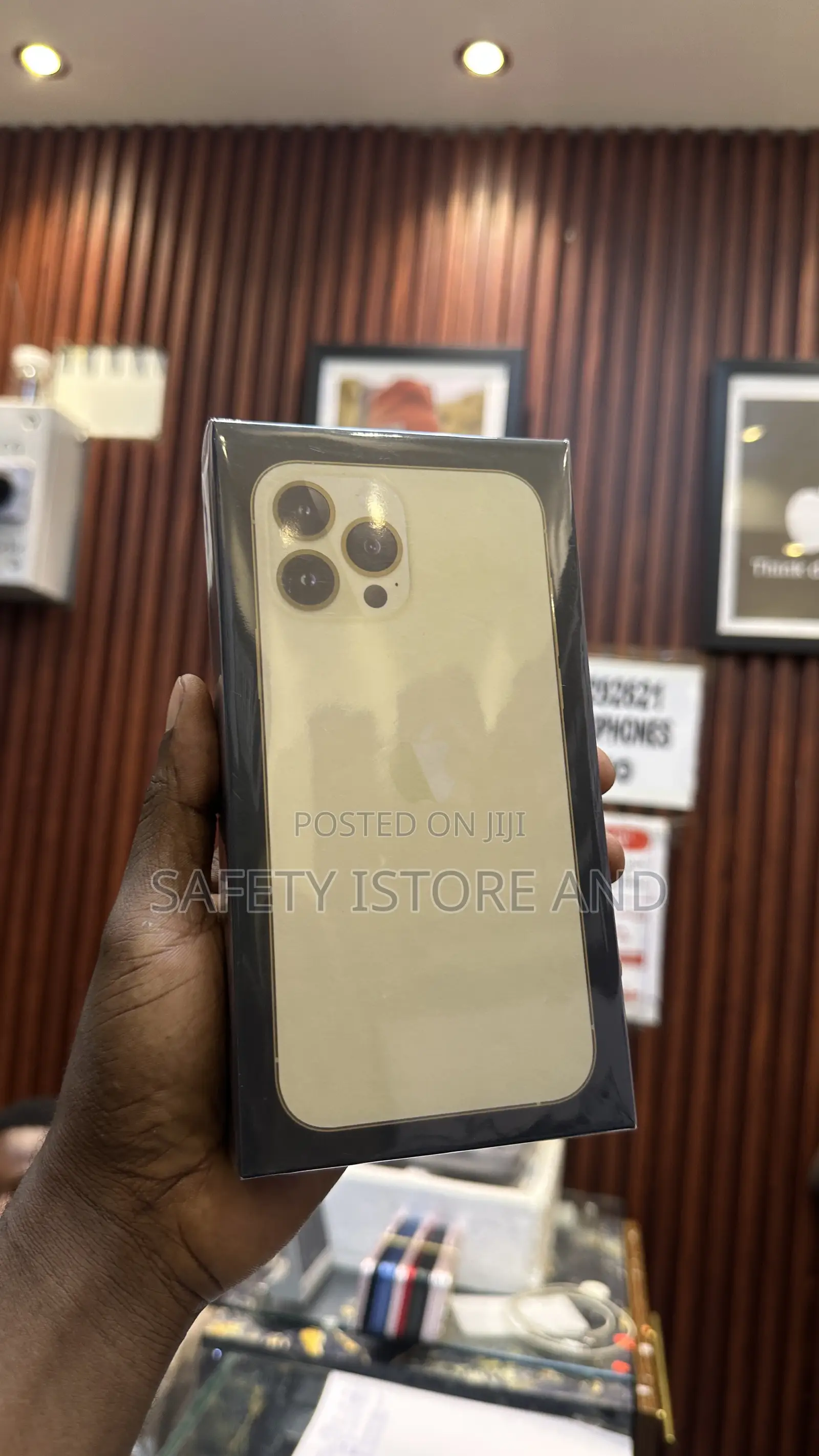 New Apple iPhone 13 Pro Max 128 GB Gold