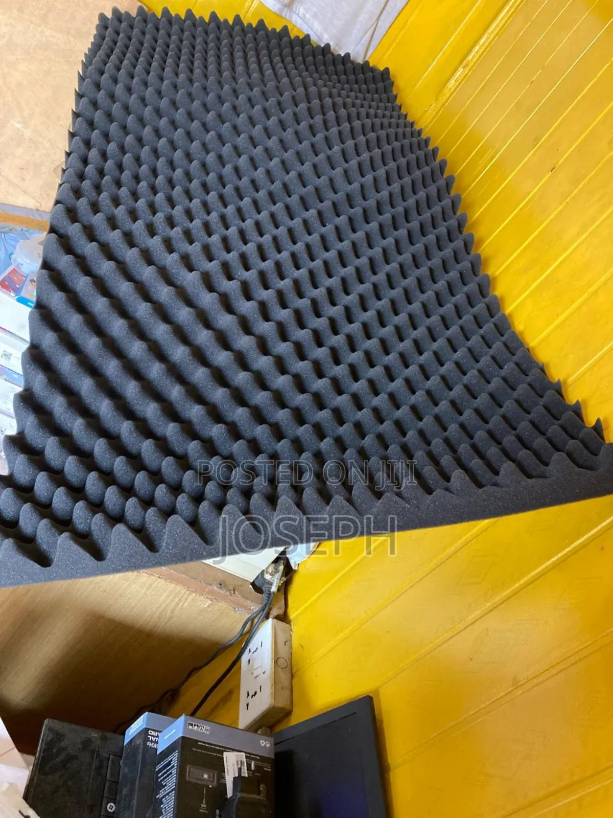 Acoustic Foam Roll Type 24in Ny 48in