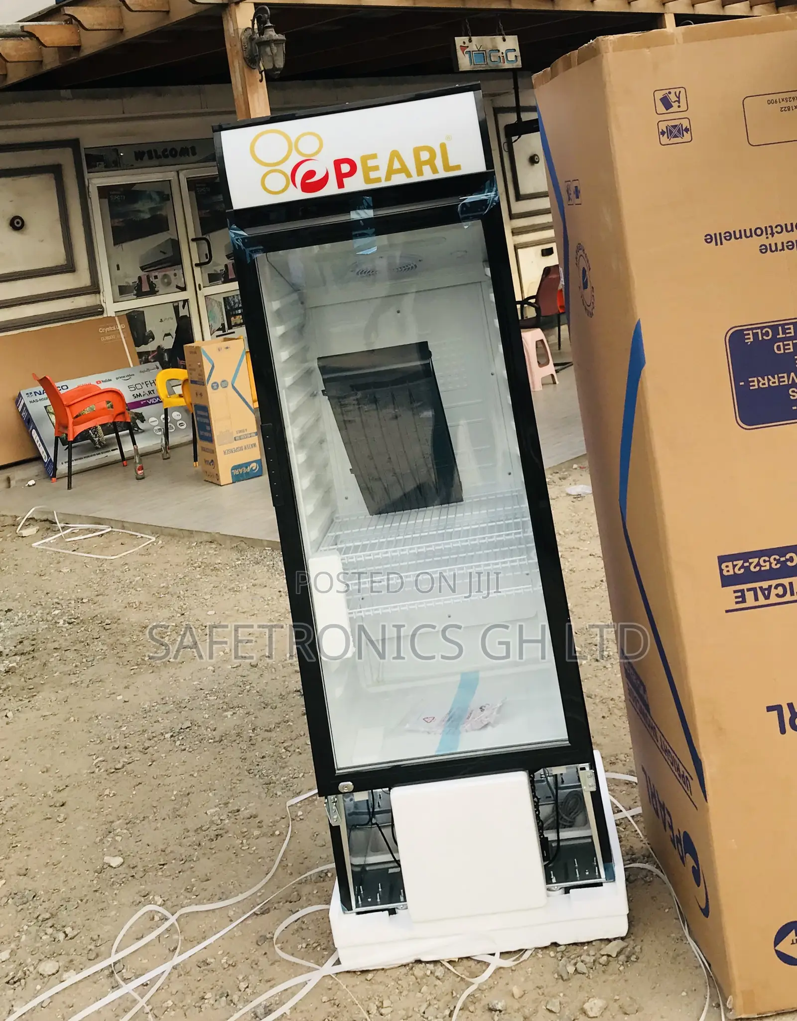 Kindly Buy Pearl Display Glass Singledoor White PVC-352