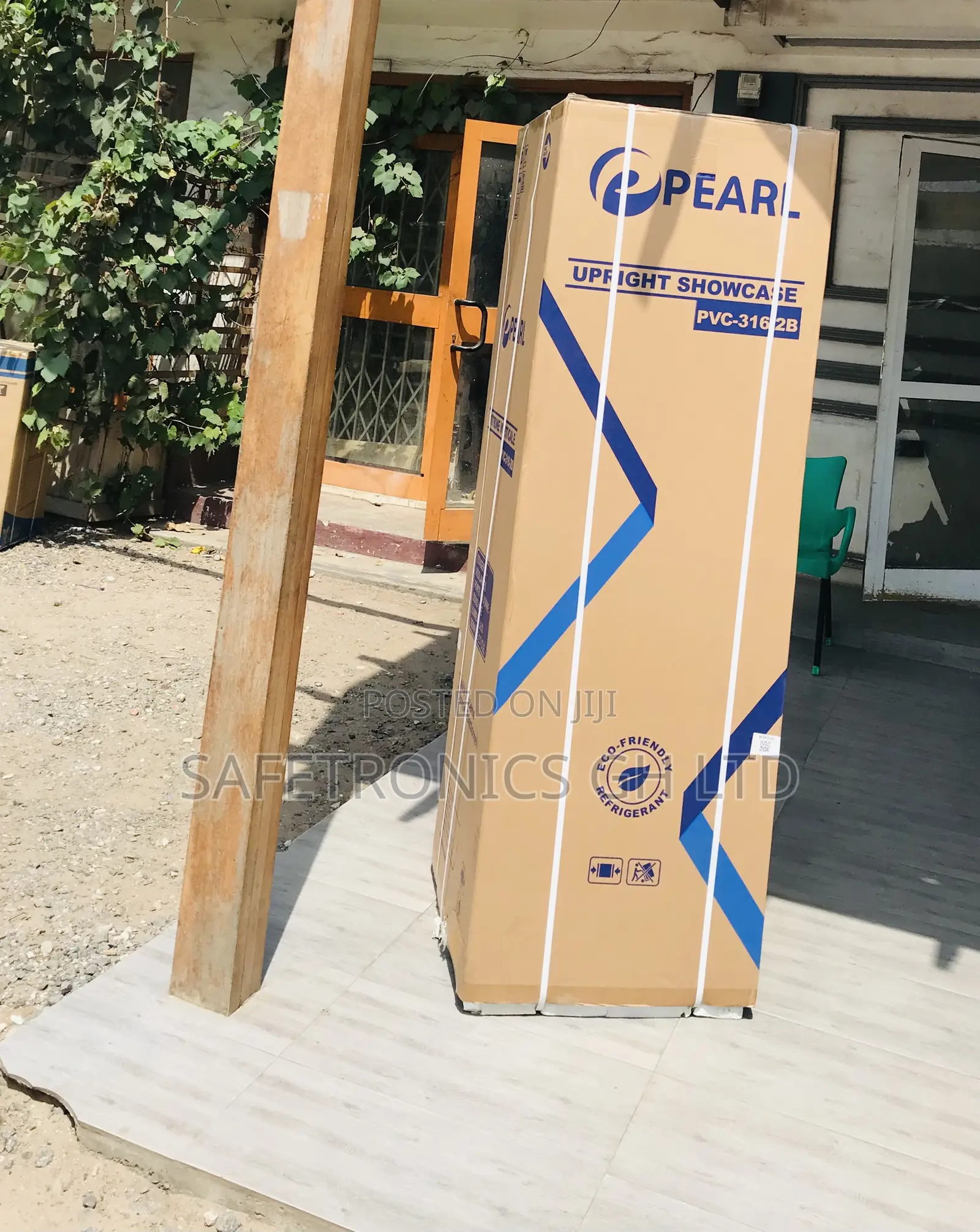 Unique Yet Affordable PVC-316 White Display Pearl Singledoor