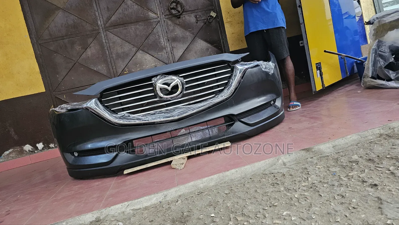 Mazda Cx5 2017 to 2021 Front Bumper Complete Specked