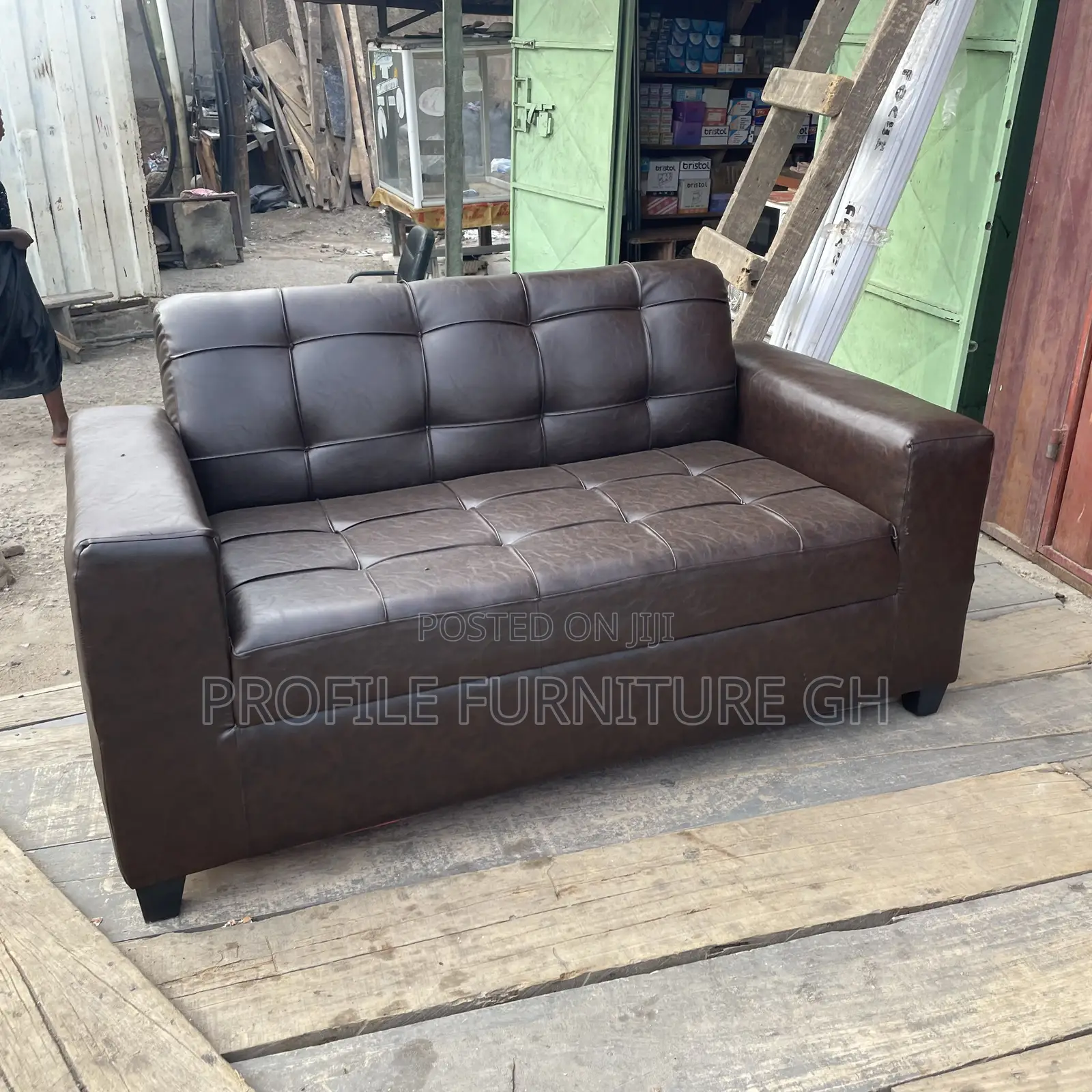 Solid Two In One Sofa Made With Sofa Foam//  Durable And Luxurious