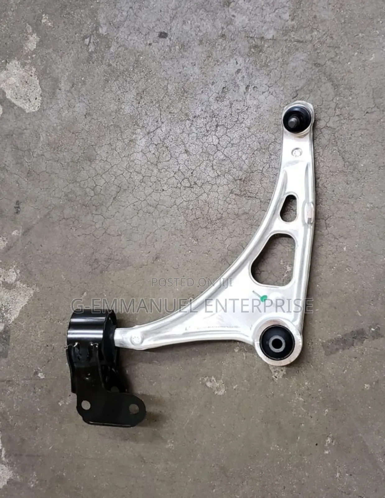 Hhonda Pilot 2020-21 Lower Arm Complete Pair. Original.