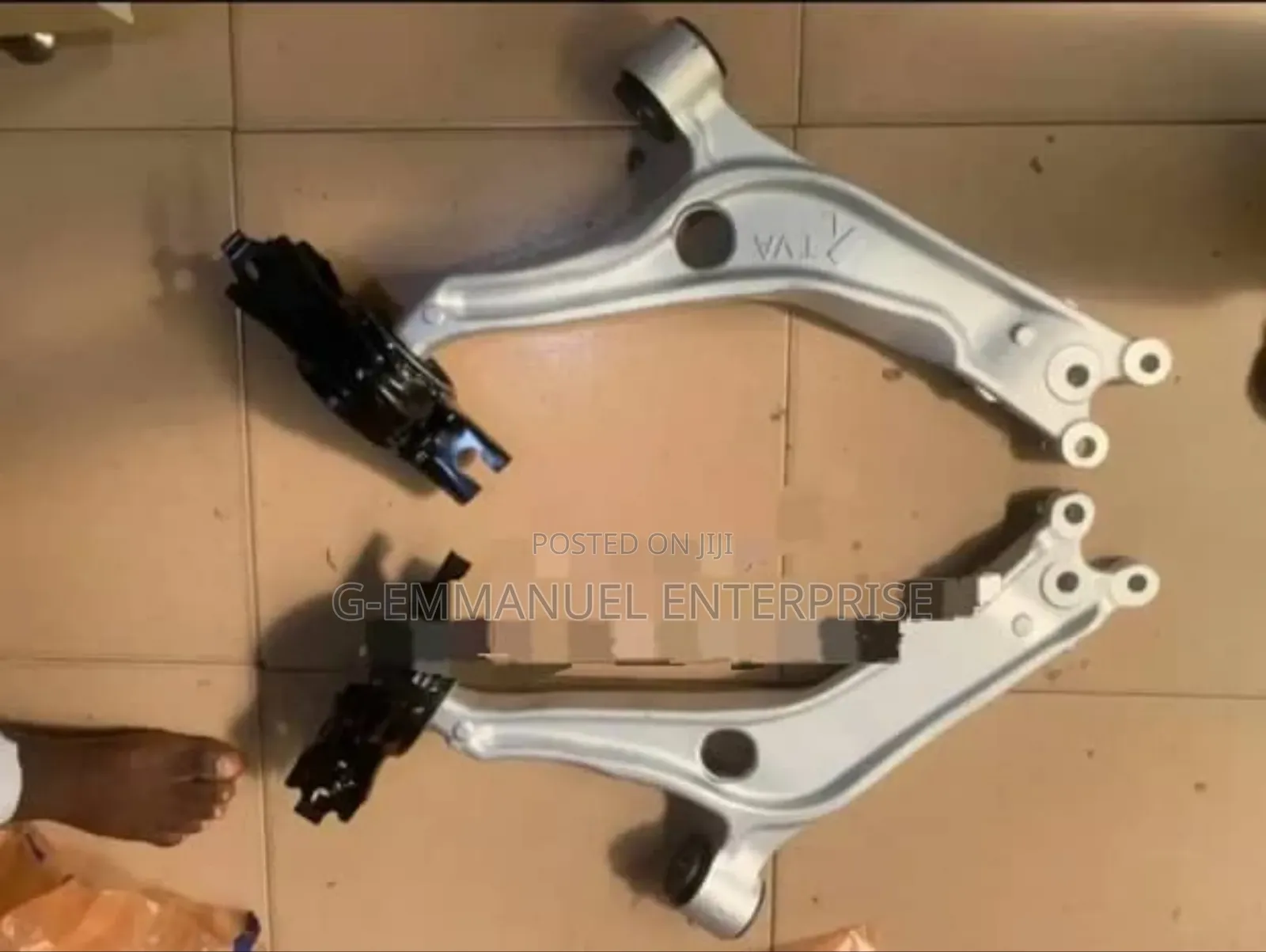 Honda Accord 2018 Lower Control Arm Pair. Original.