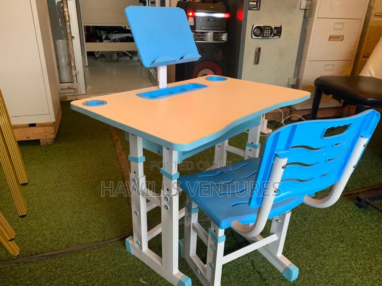 Sturdy Student Table and Chair