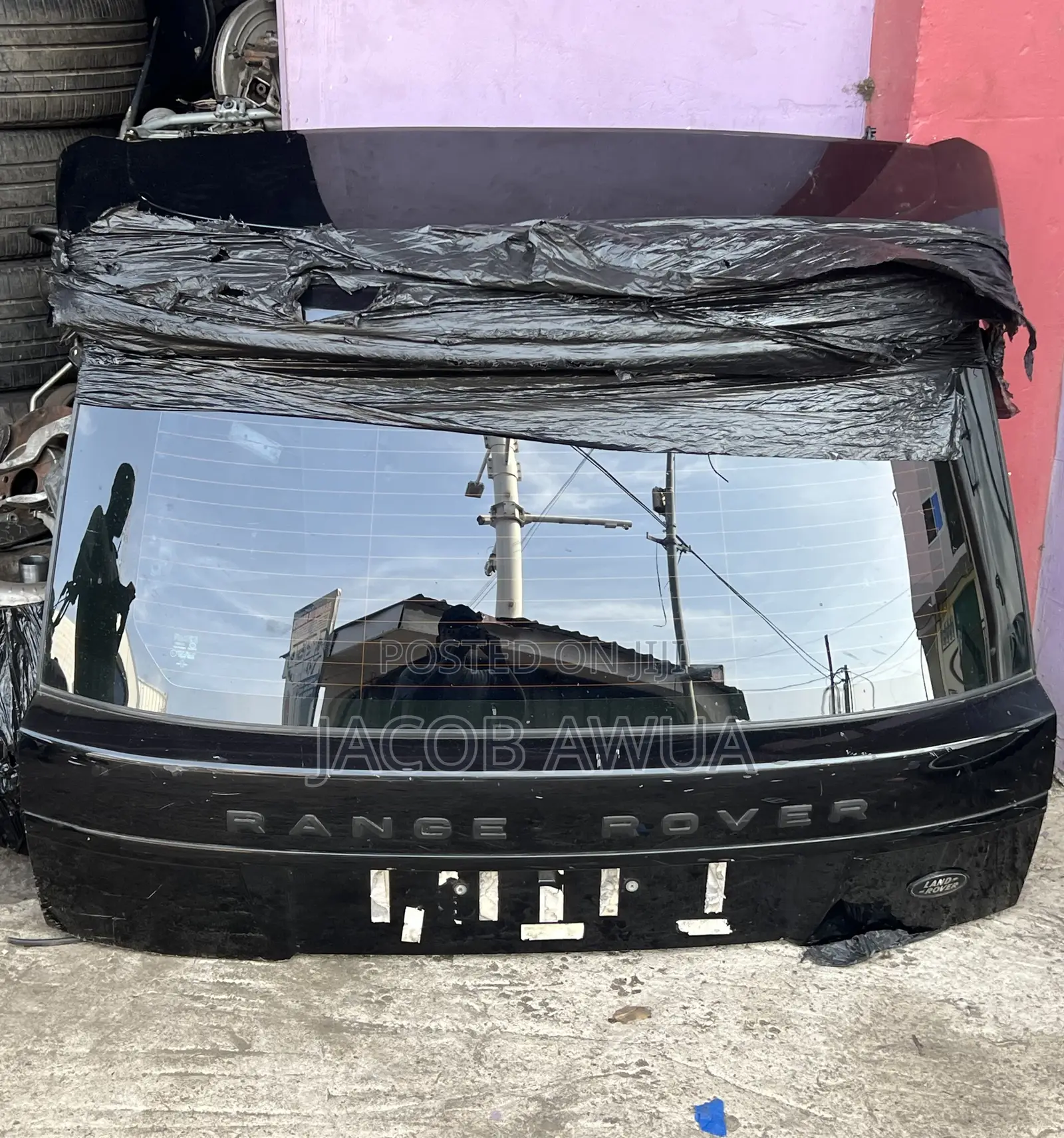 Range Rover Vogue 2013 Back Boot Complete