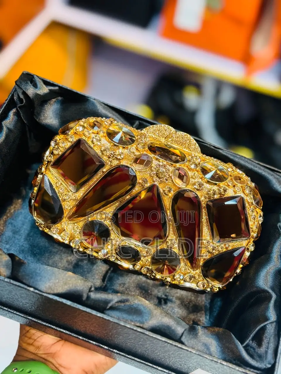 Top Notch Crystal Clutches