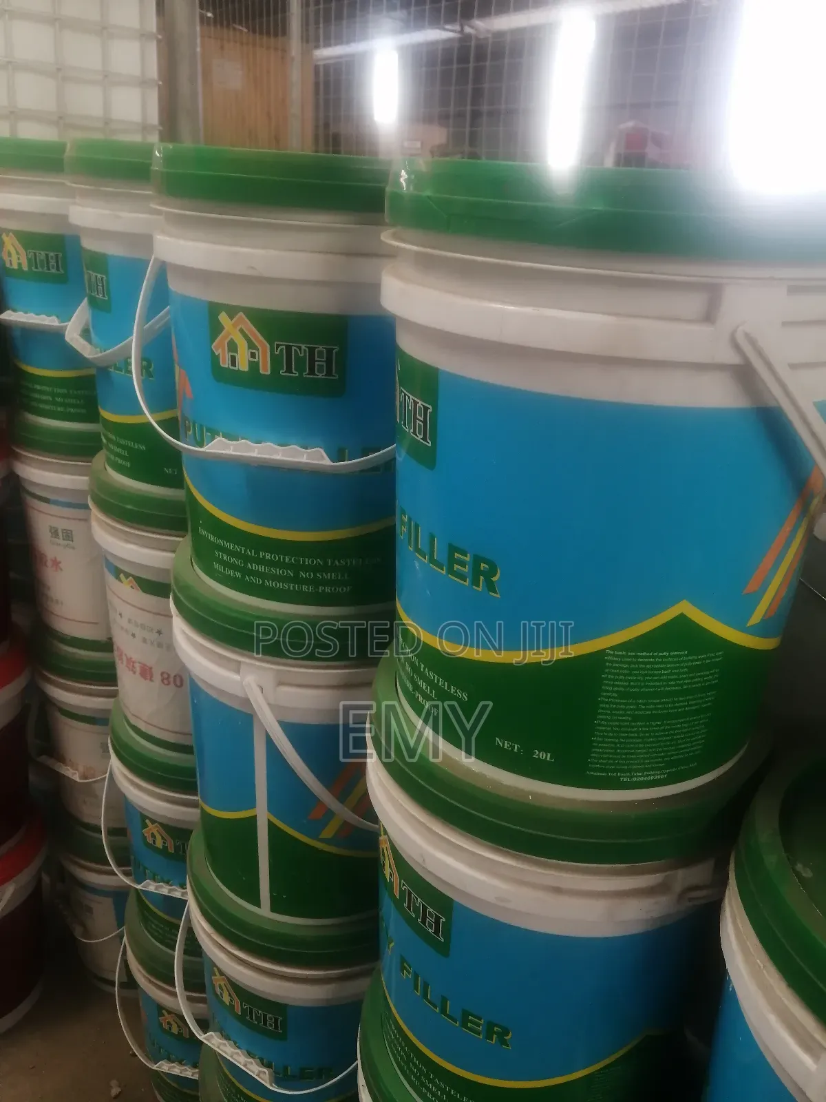 High Grade and Affordable Putty Filler
