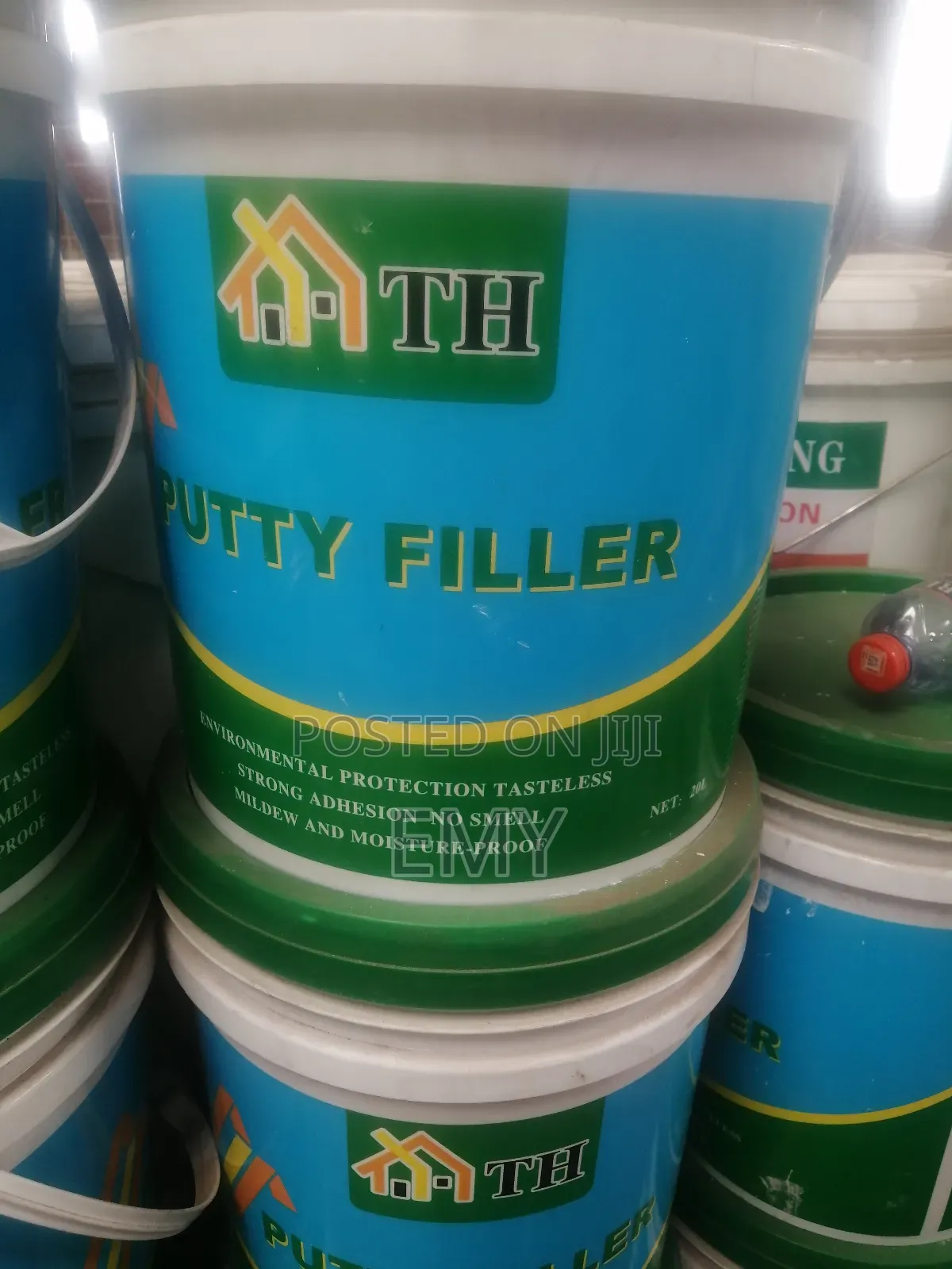High Grade and Affordable Putty Filler