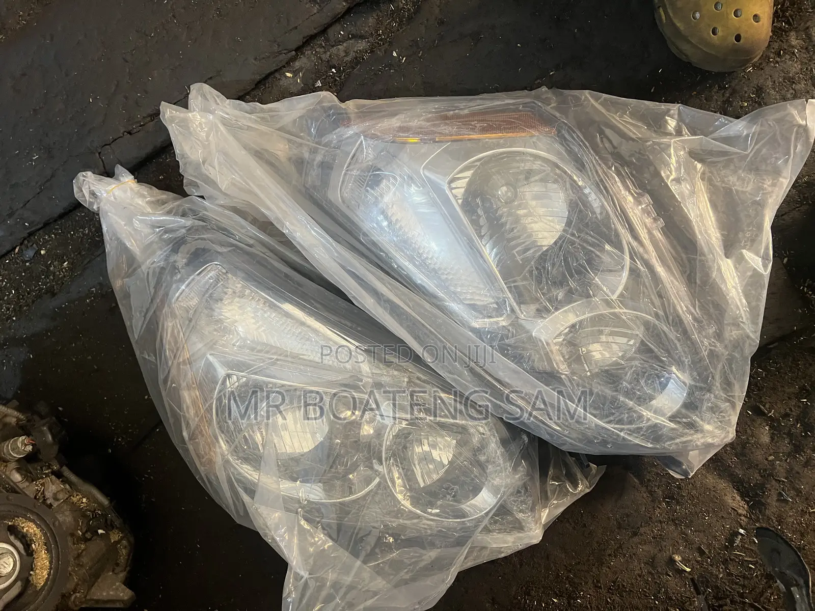 Pontiac Vibe 2009 Headlight
