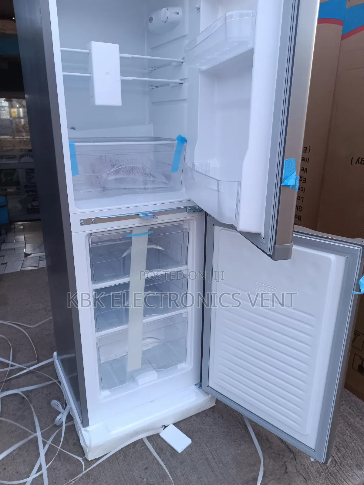 Innova 140ltr Double Door Refrigerators Bottom Freezer