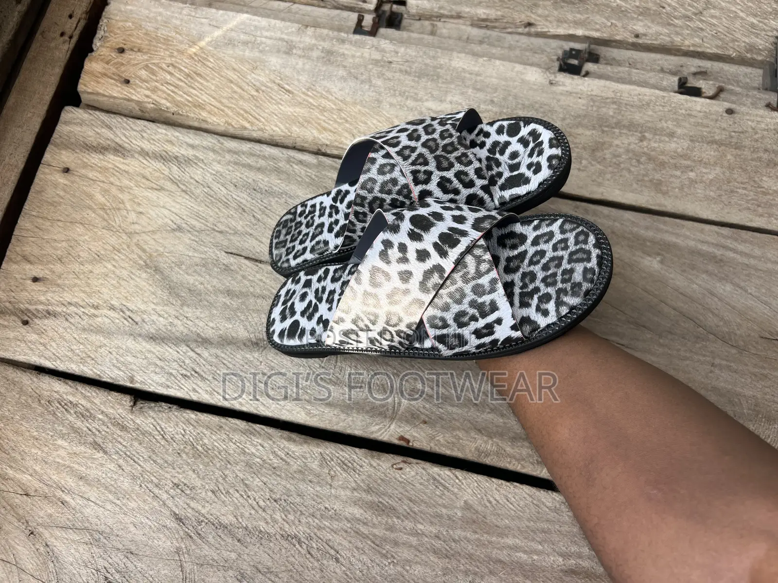 Tiger Skin Print Slippers