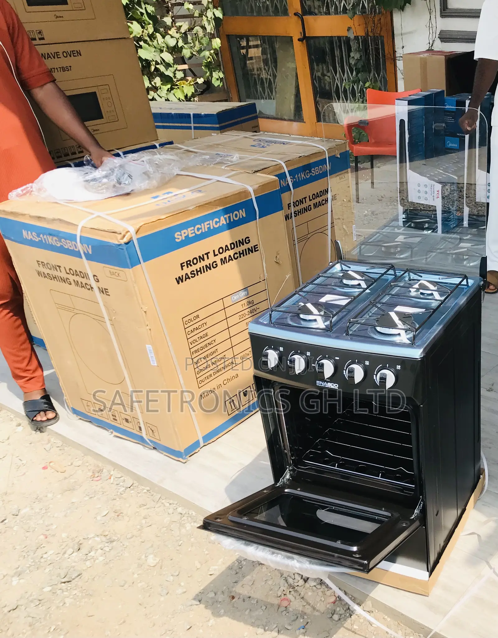 Nasco Easy Cook 4 Gas Burner Oven Black 50/50