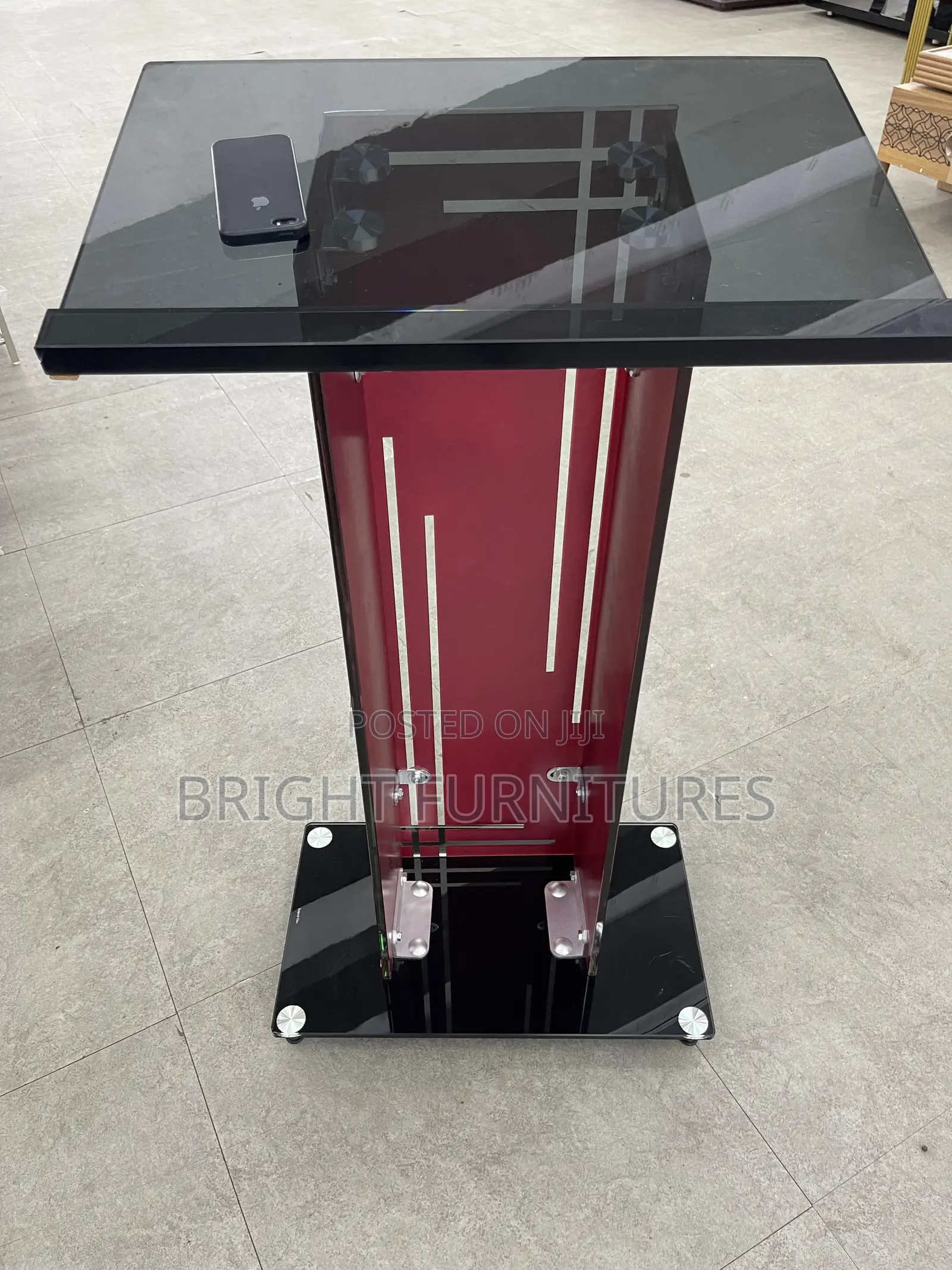 Quality Glass Pulpit Available in Different Sizes