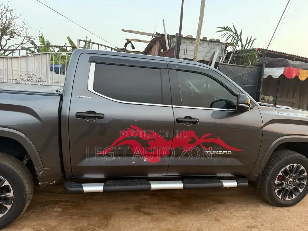 Toyota Tundra 2022,2023,2024 Side Step Available