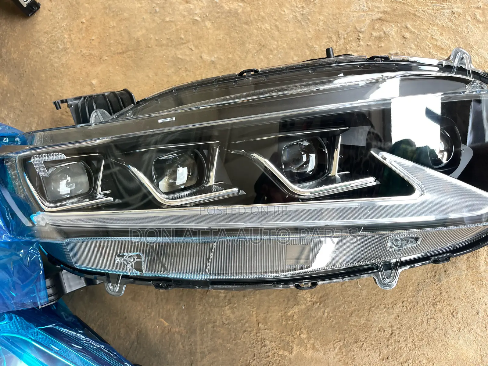 Honda Accord 2018 Spec Head Light