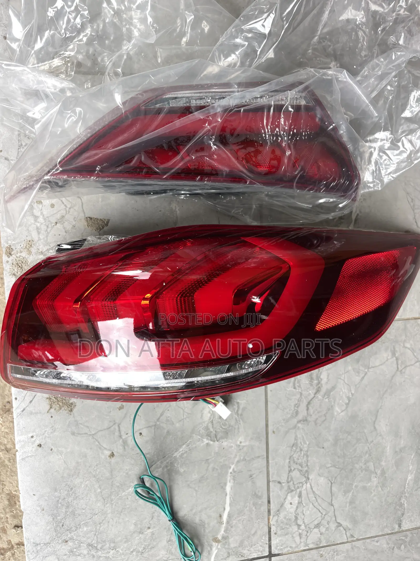 Hyundai Elantra 2017-18 Spec Tail Light
