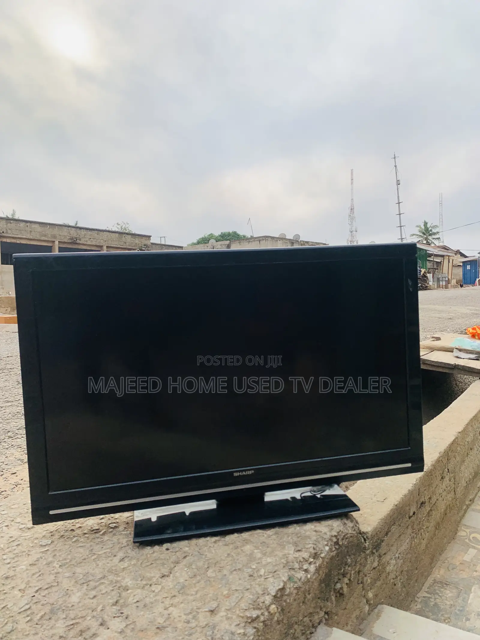 42inches Sharp LCD Television