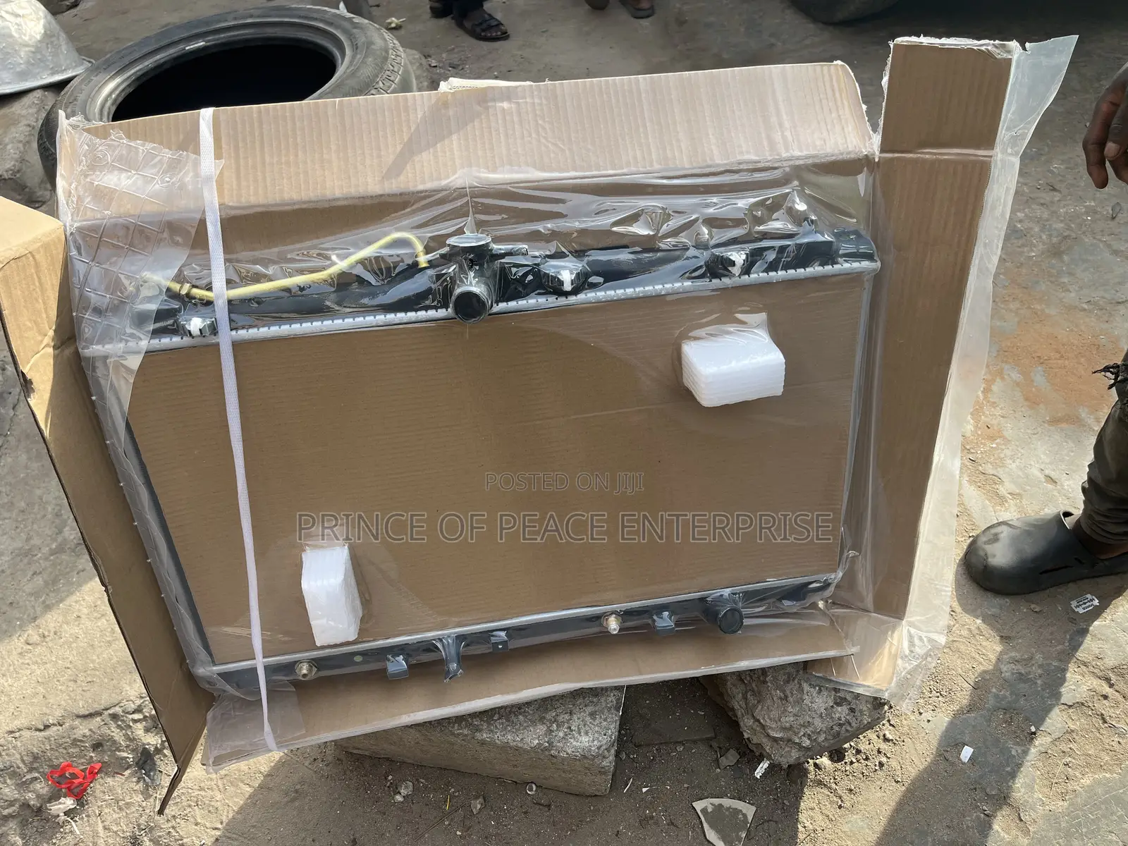 2012 2013 2014 Toyota Camry Brand New Radiator Tank