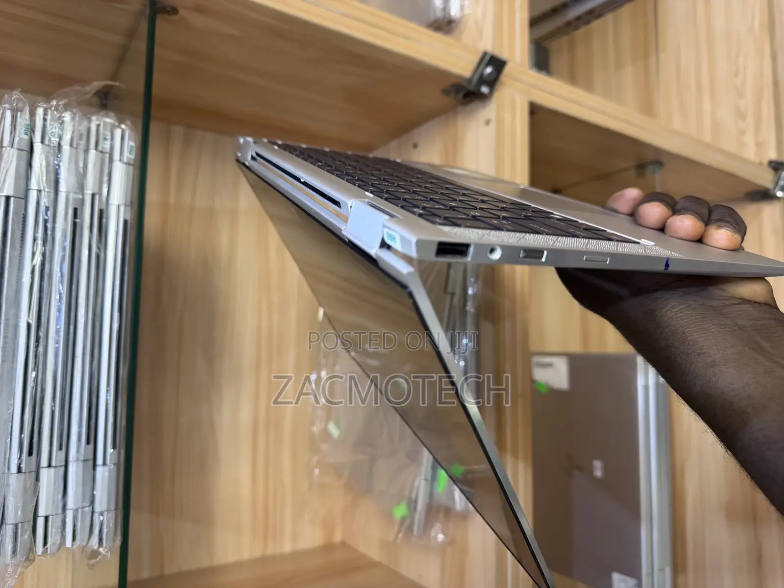 Laptop HP EliteBook 840 G5 8GB Intel Core I5 SSD 256GB