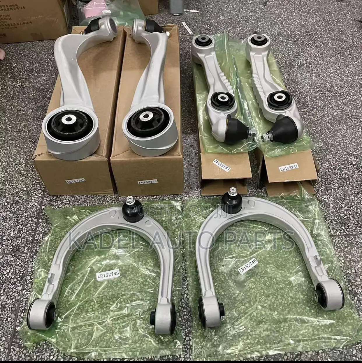 Range Rover Sports 2023 Control Arm / Lower Arm Set