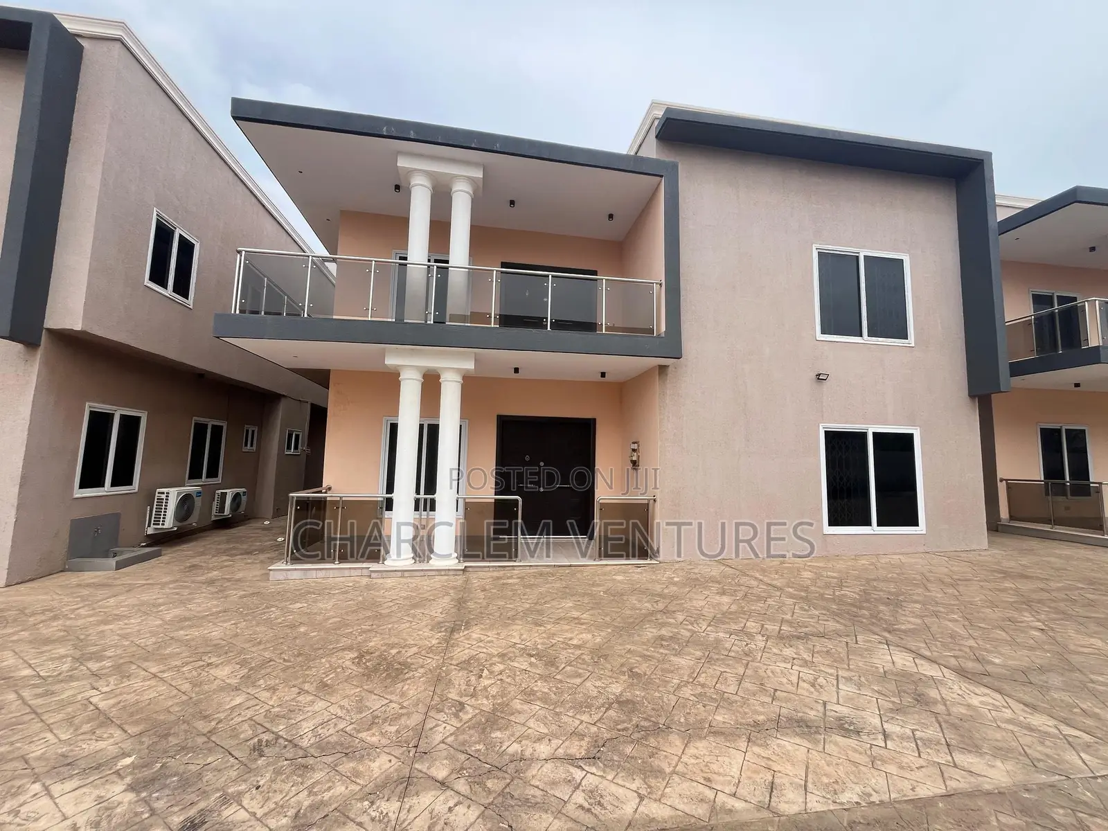 Furnished 4bdrm Townhouse / Terrace in Charclem Ventures, East Legon