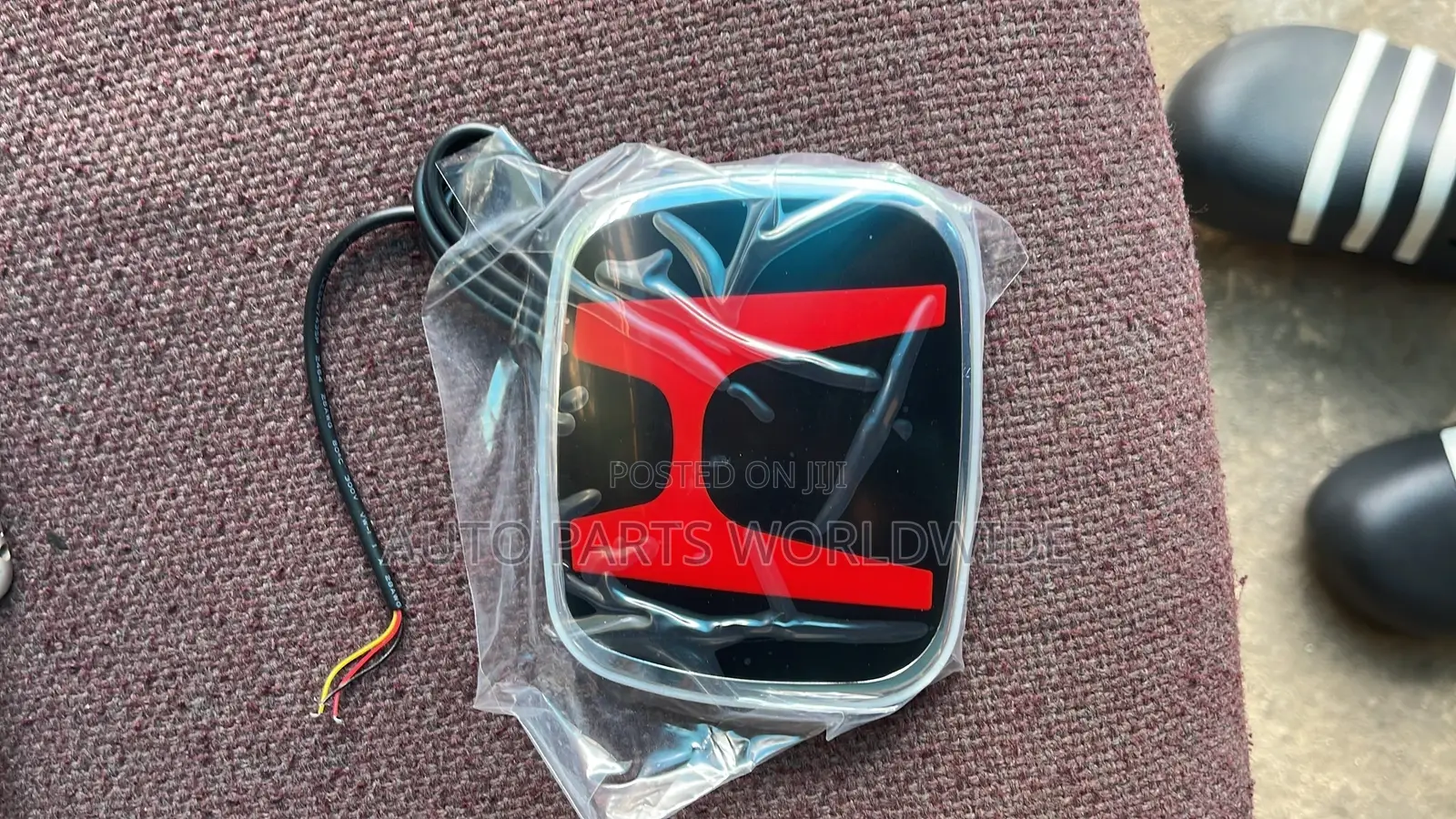Honda CRV Boot Chrome Led Crown 2017-2021