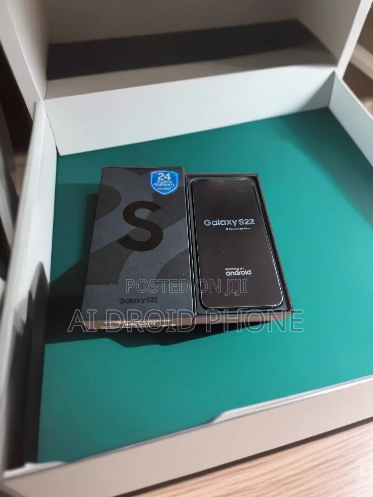 New Samsung Galaxy S22 5G 128 GB Black
