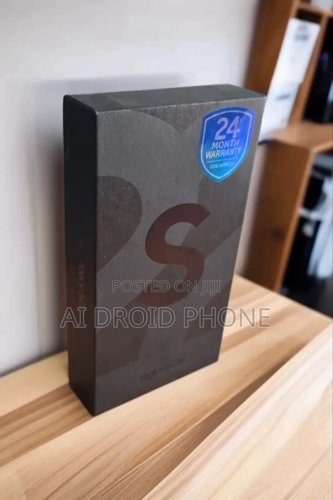 New Samsung Galaxy S22 5G 128 GB Silver