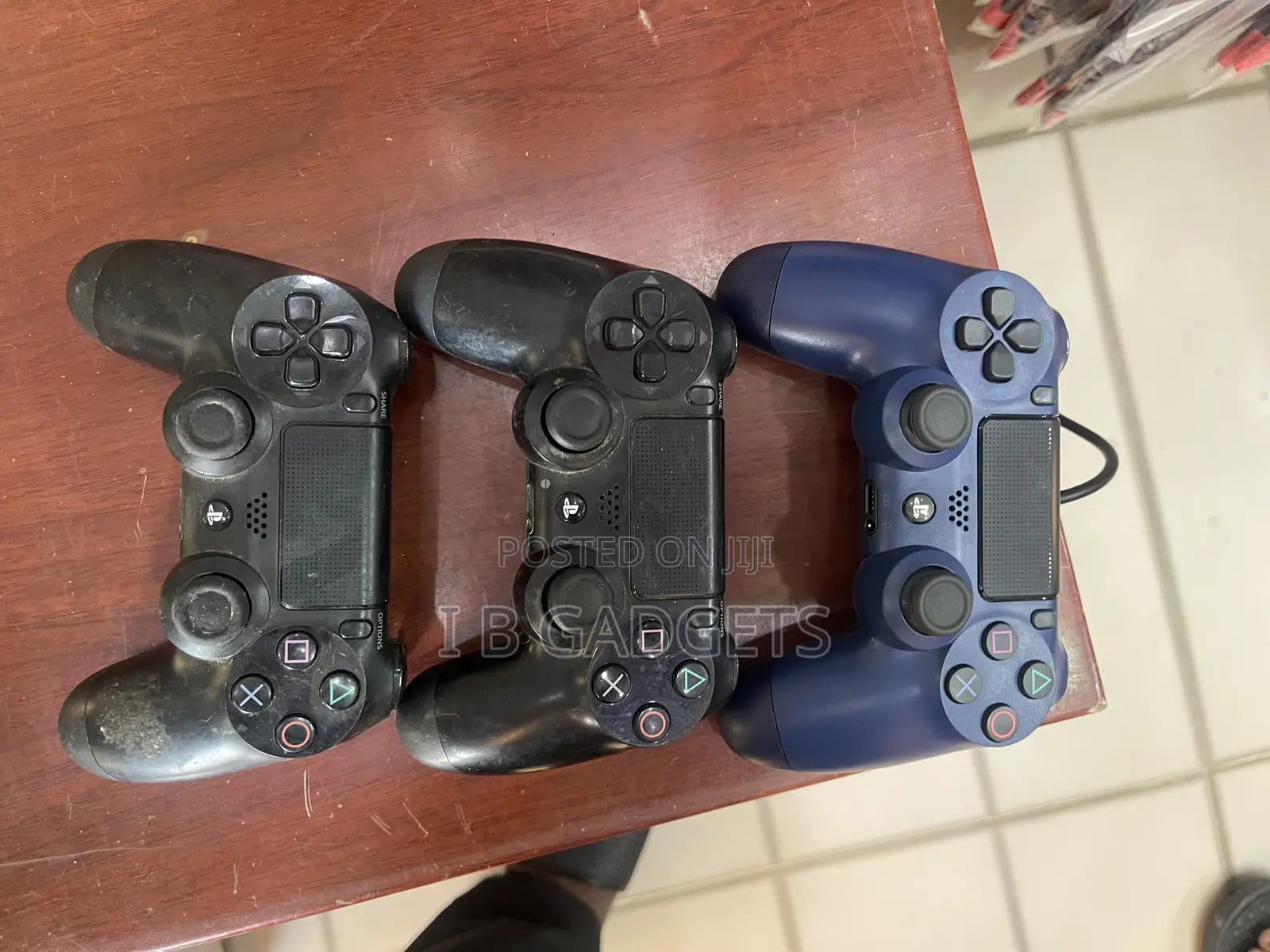 Home Used Ps4 Controllers