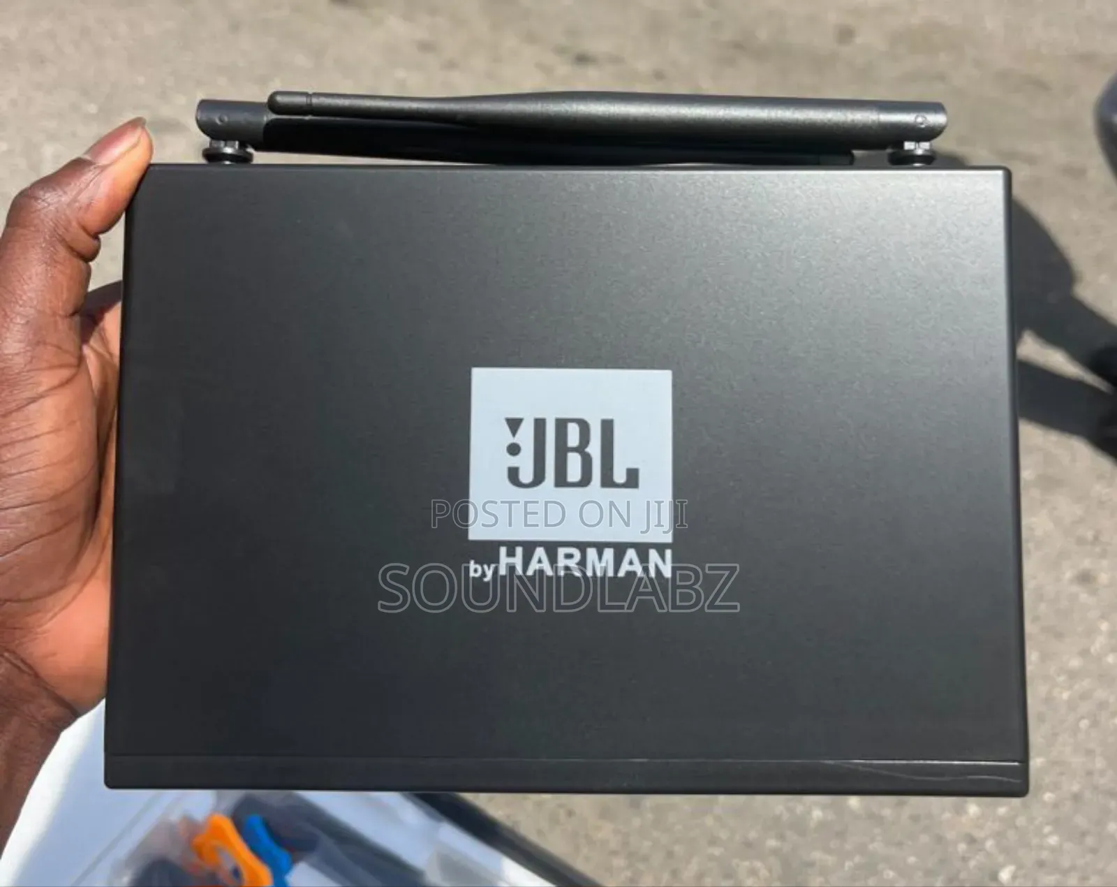 JBL Mv300pro Intelligent Wireless Microphone