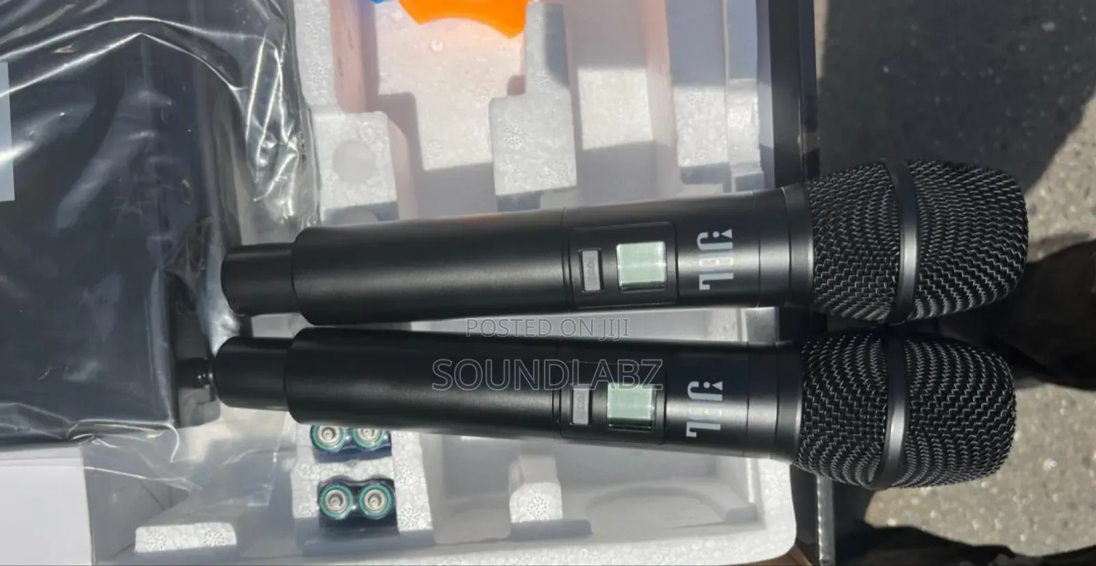 JBL Mv300pro Intelligent Wireless Microphone