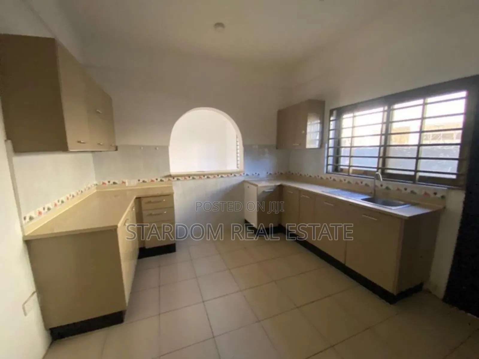 2bdrm Apartment in Com20 Road, Spintex for rent