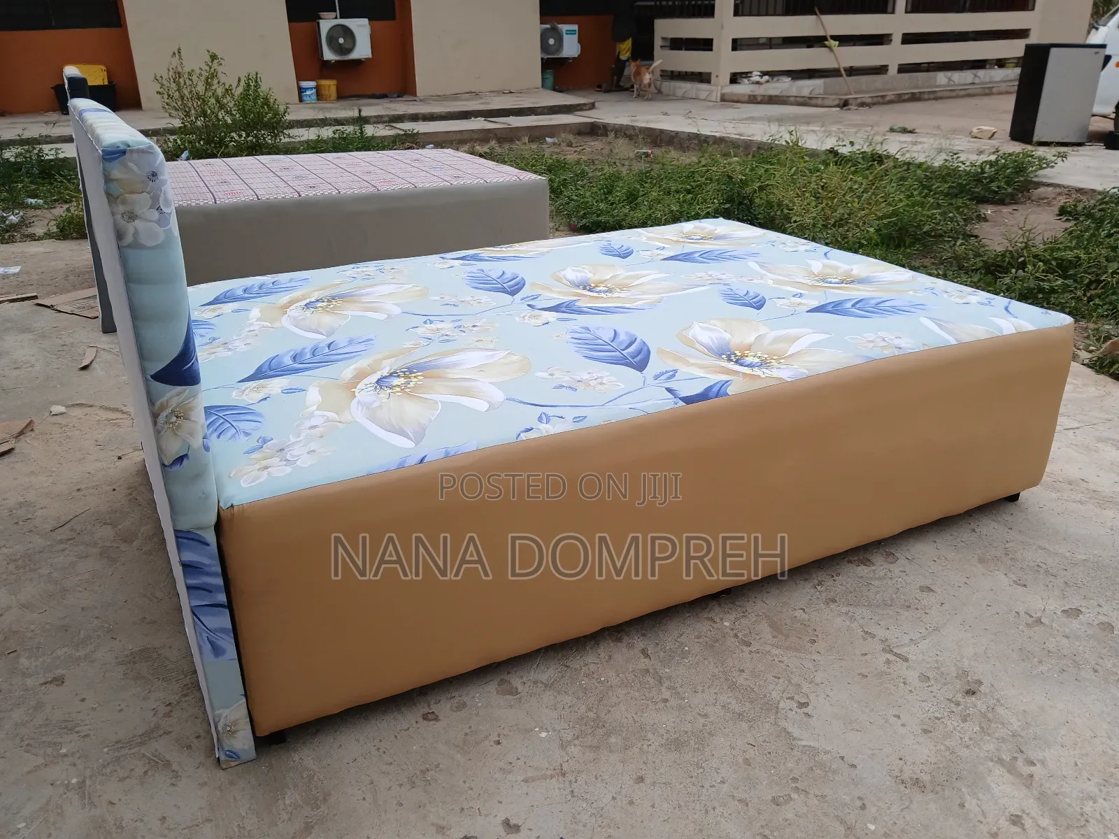 Sea Blue on Cream Inbuilt Bed