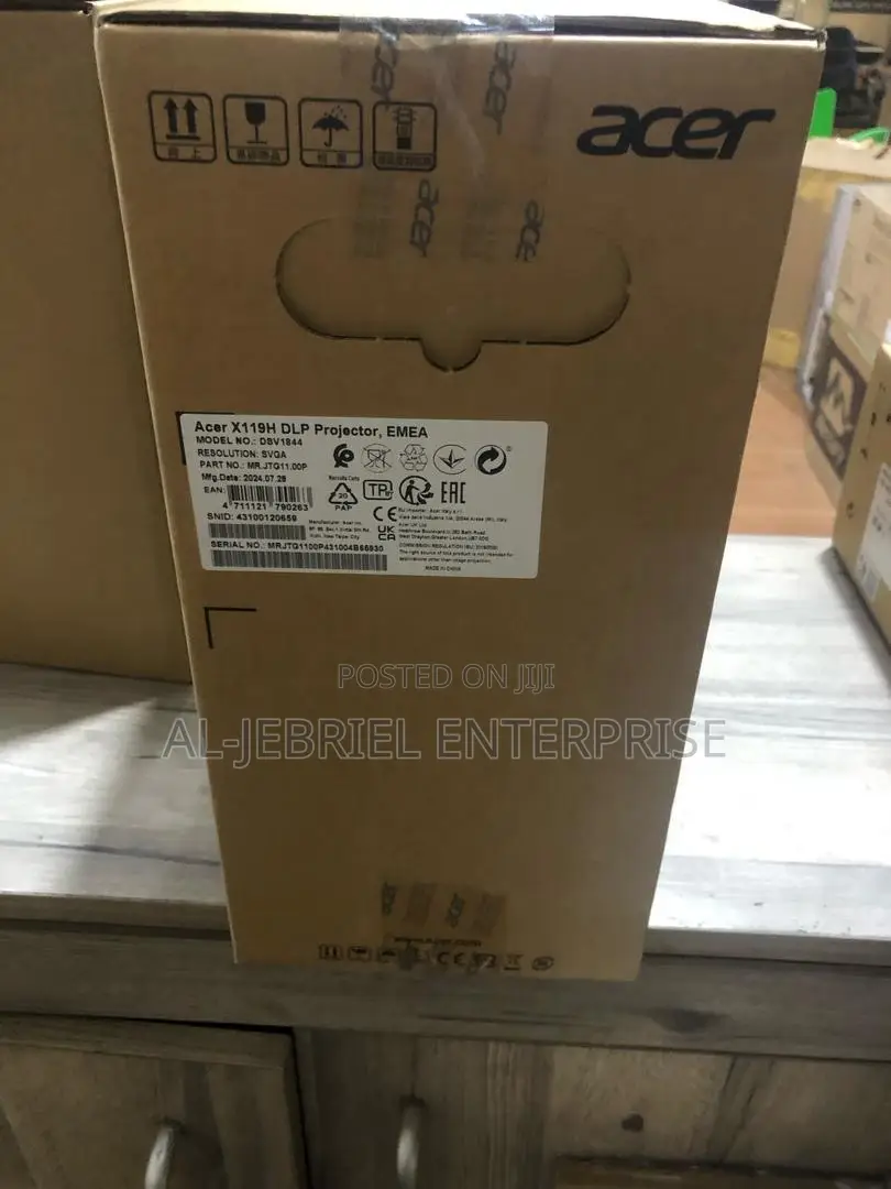 Acer X119h 4800 Lumens DLP Projector