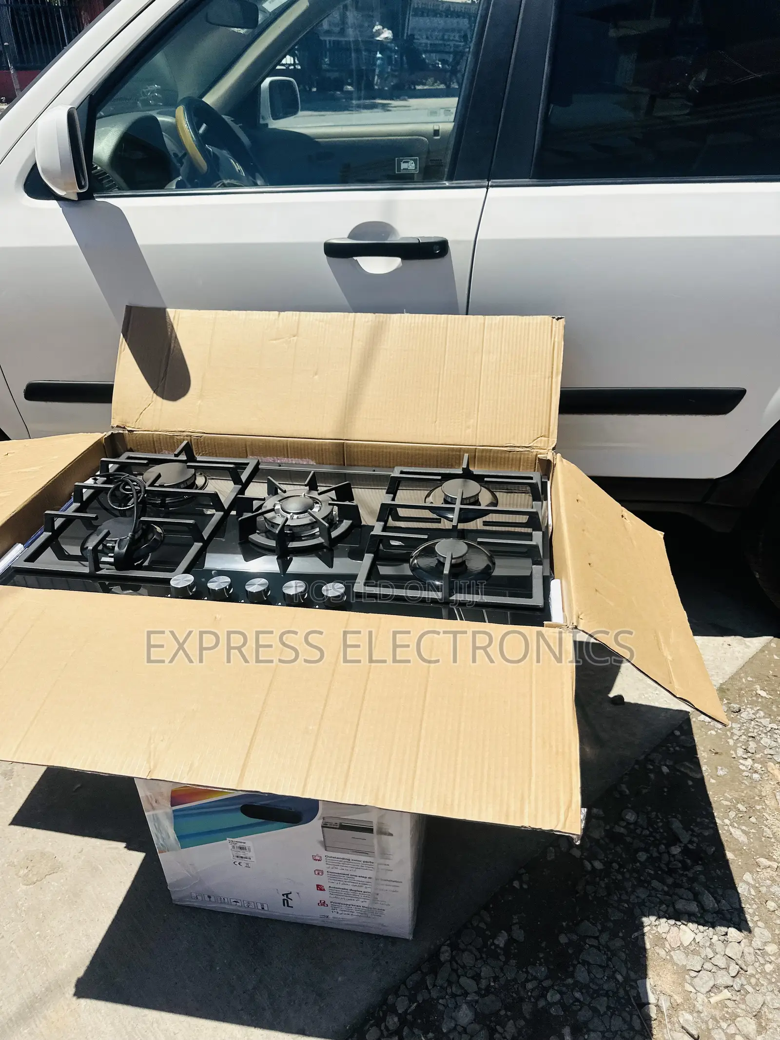 Ultra Modern Sleek Kenwood 5burner Gas Inbuilt Cooker
