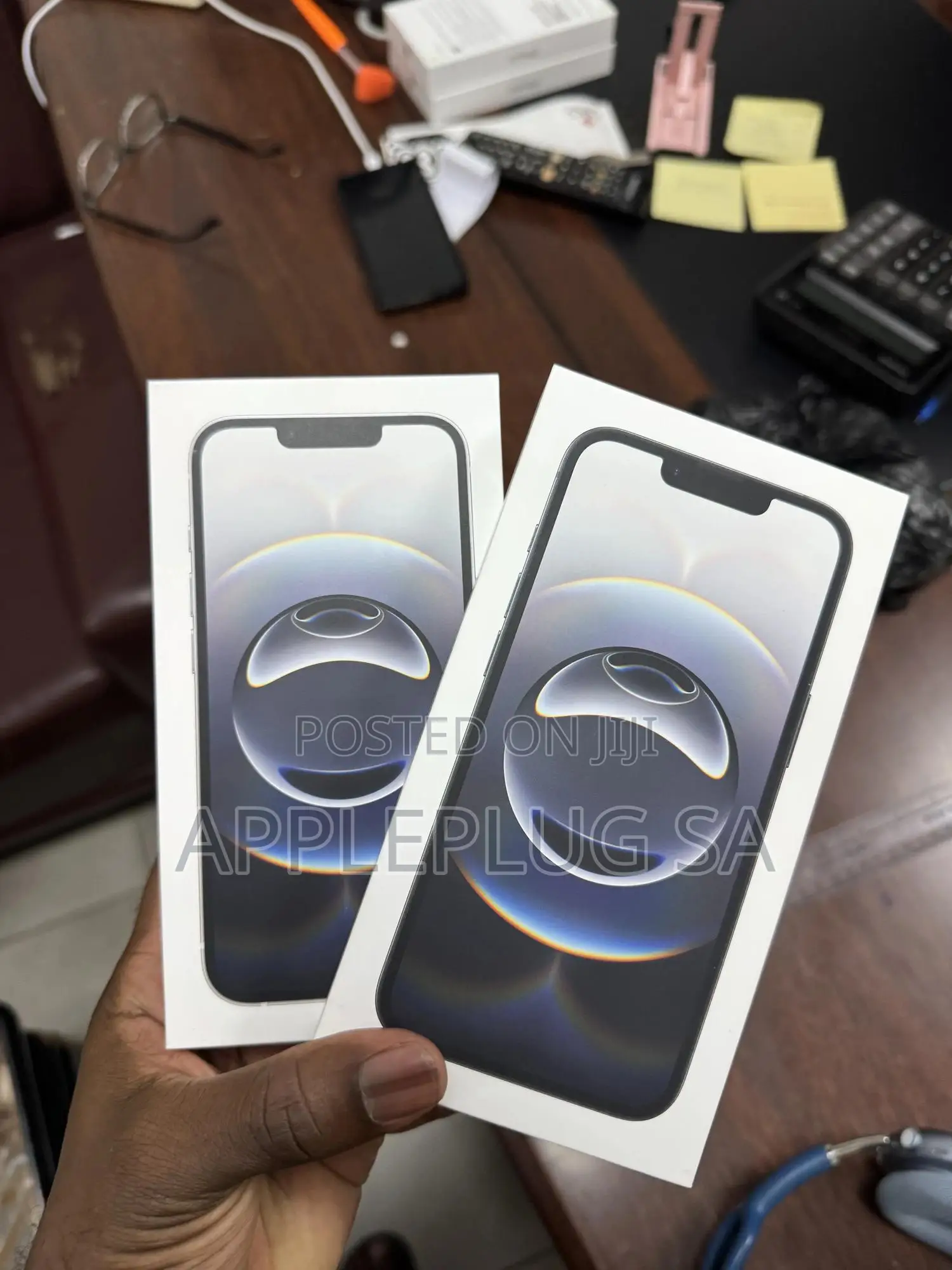 New Apple iPhone 16e 128 GB Black