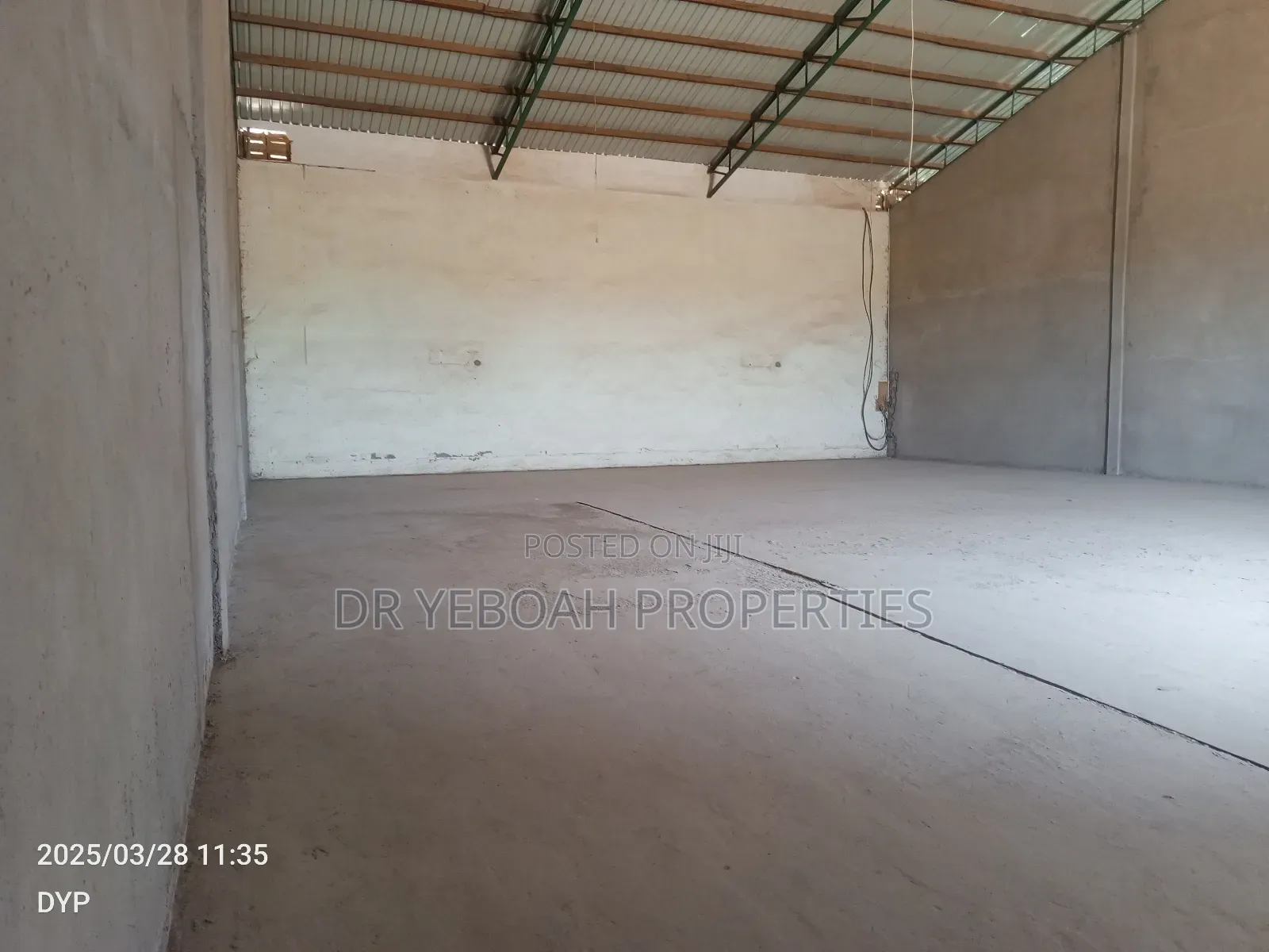 Spintex:- Warehouse House for Rent Around Cylinder