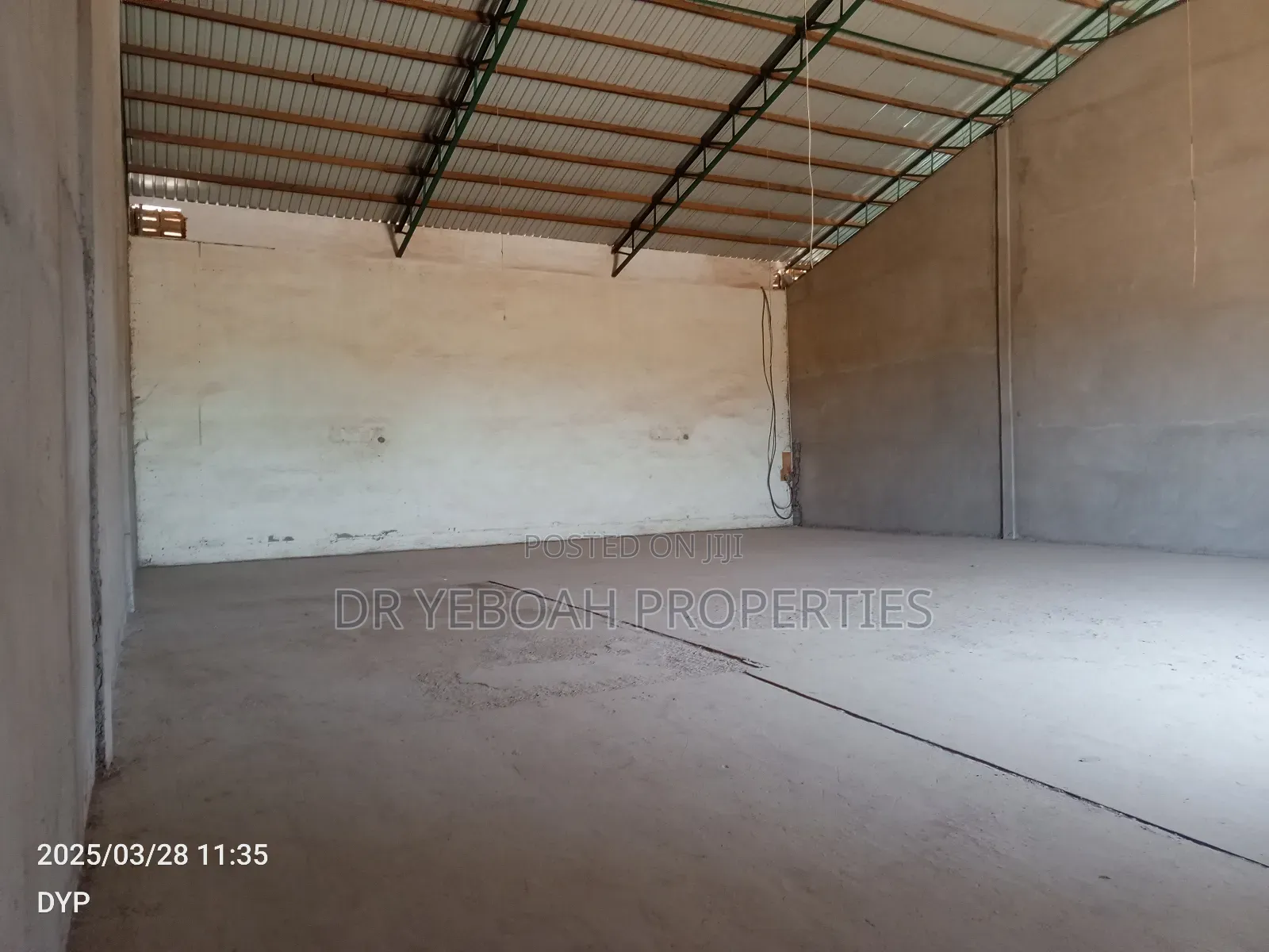Spintex:- Warehouse House for Rent Around Cylinder