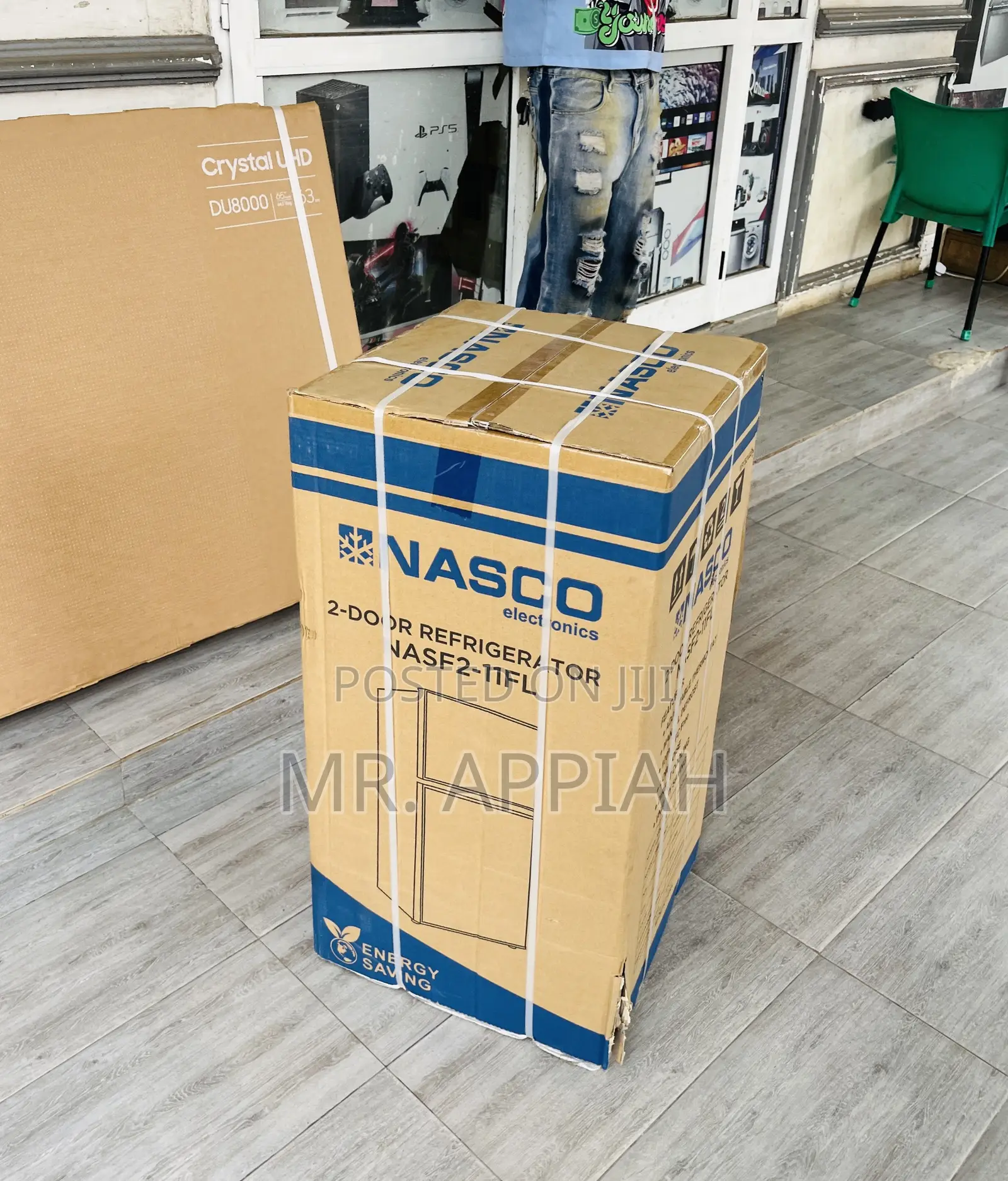 Choose Nasco Nasf2-11fl Table Top Electric Refrigerator.