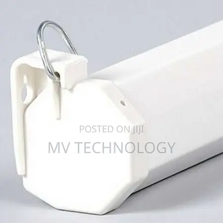 Manual Pull Down Projector Screen 243x243 Cm