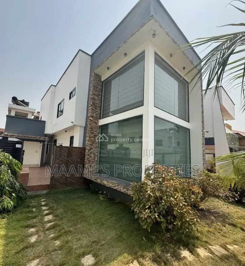 5bdrm Duplex in Ashaley Botwe for sale